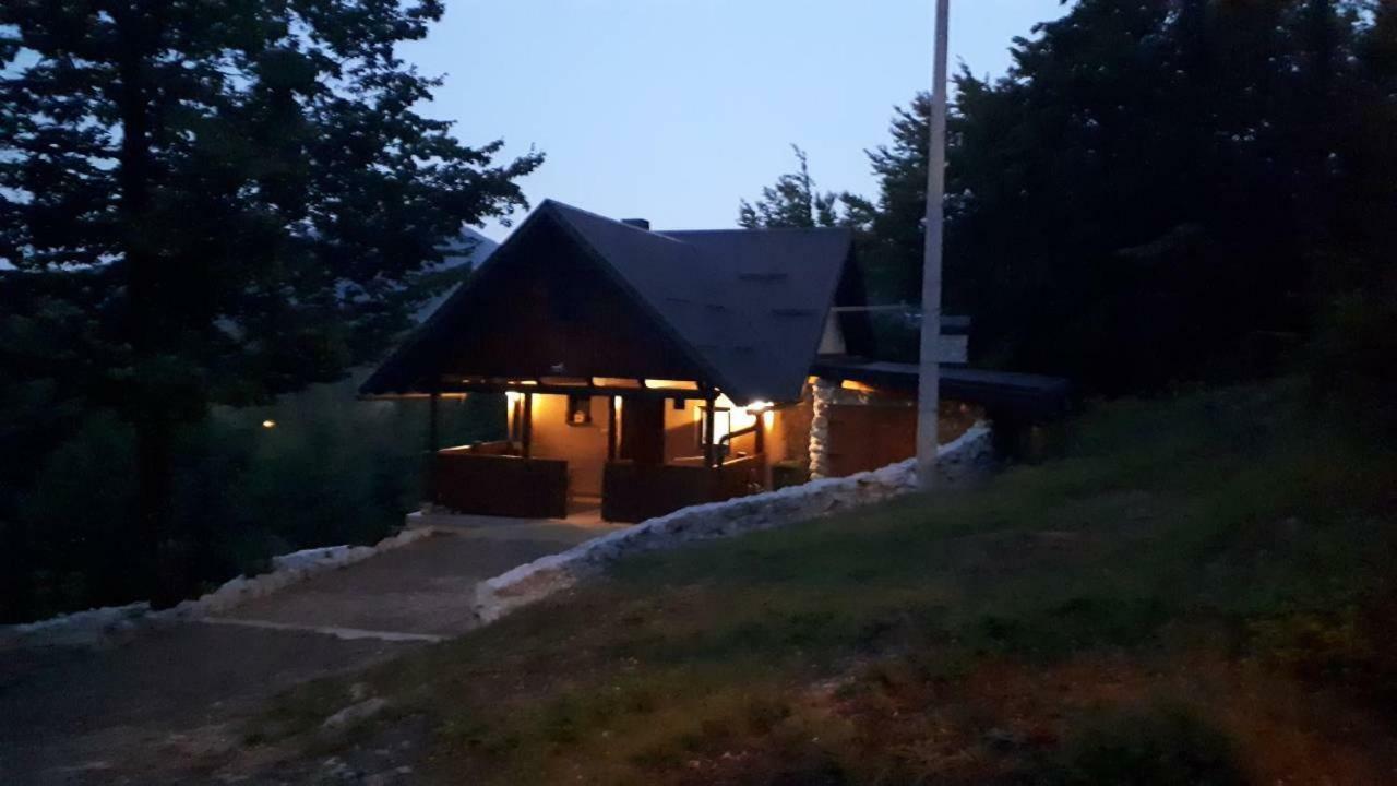 Kuca Za Odmor "Neralic" Villa Josipdol Ngoại thất bức ảnh